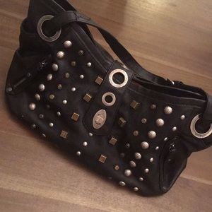 Jessica Simpson purse